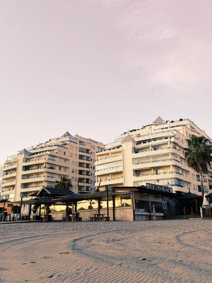 Lujo En Banana Beach Primera Linea De Playa Marbella Esterno foto